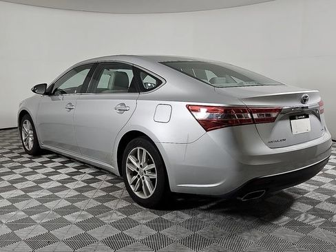 Used 2014 Toyota Avalon XLE image 6