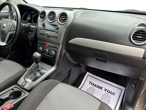 Used 2012 Chevrolet Captiva Sport LT image 16