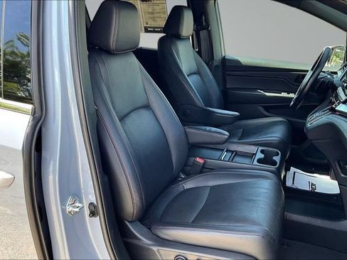 Used 2024 Honda Odyssey Sport image 30