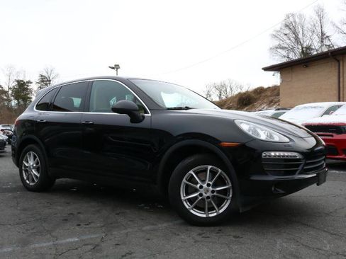 Used 2012 Porsche Cayenne image 3