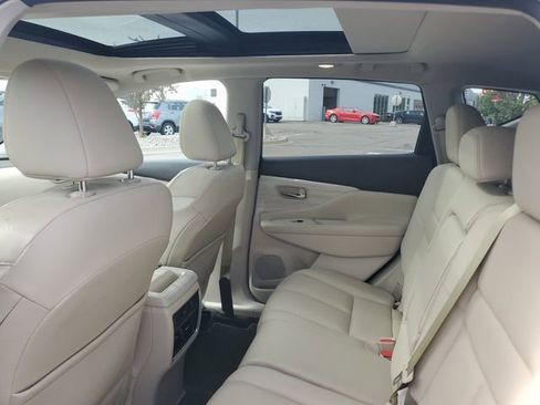 Used 2018 Nissan Murano Platinum w/ Cargo Package AWD/4WD image 10