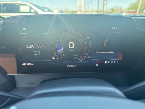 Used 2026 Chevrolet Traverse LT FWD image 17
