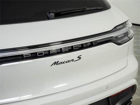 New 2026 Porsche Macan S AWD/4WD image 38