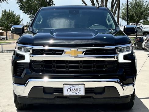 Used 2025 Chevrolet Silverado 1500 LT w/ Protection Package RWD image 9