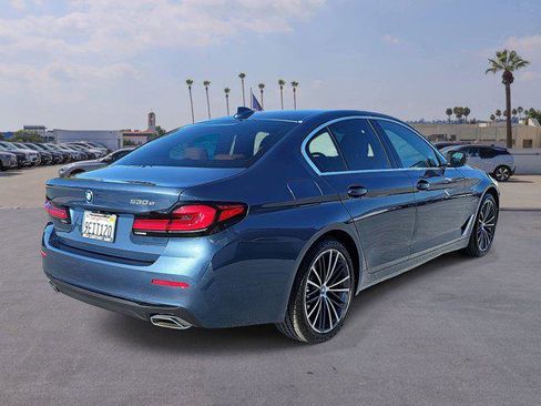 Certified 2023 BMW 530e w/ Premium Package image 5