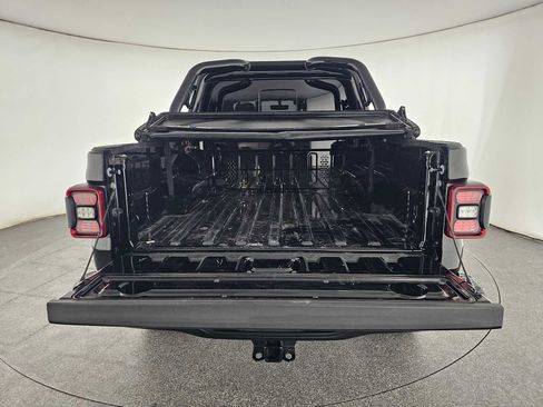 Used 2022 Jeep Gladiator Rubicon w/ LED Lighting Group image 14