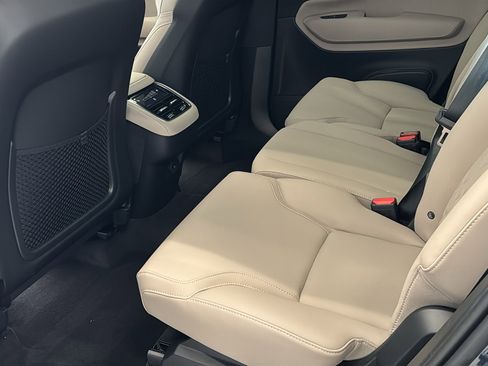 New 2026 Volvo XC90 B5 Core w/ Protection Package AWD/4WD image 27