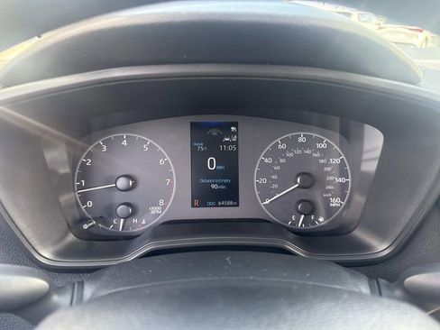 Used 2023 Toyota Corolla LE image 31