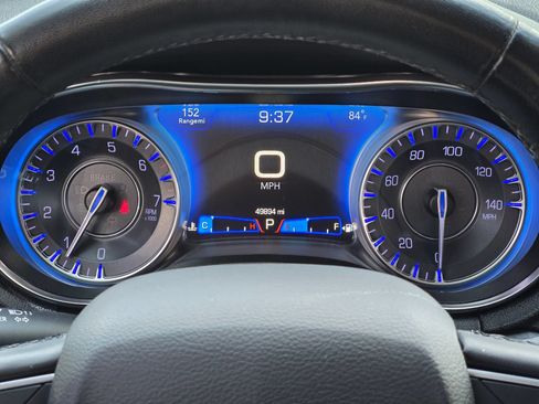Used 2020 Chrysler 300 Touring w/ Sport Appearance Package RWD image 15