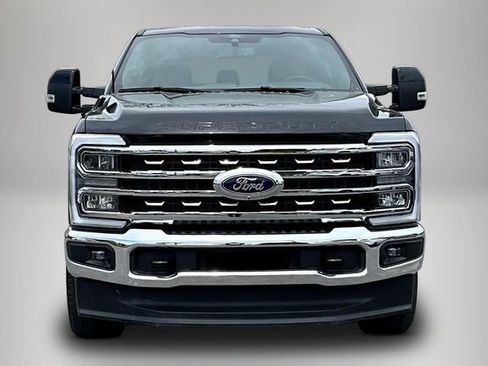 Used 2026 Ford F250 Lariat image 3