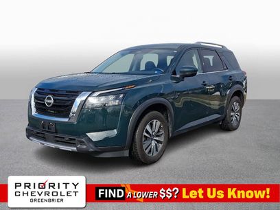 Used 2025 Nissan Pathfinder SL