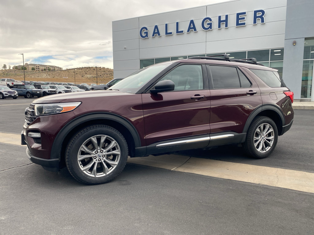 Certified 2022 Ford Explorer XLT w/ Equipment Group 202A AWD/4WD image 25