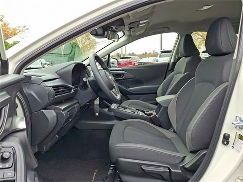 Certified 2025 Subaru Impreza 2.0i image 13