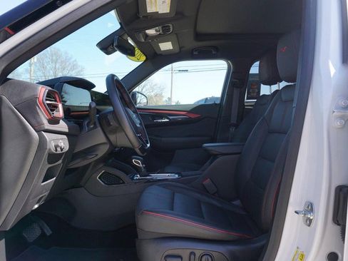 Used 2025 Chevrolet TrailBlazer RS w/ Convenience Package image 22