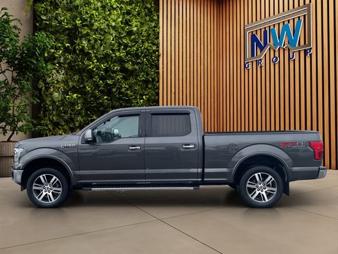 Used 2018 Ford F150 Lariat w/ Equipment Group 502A Luxury image 28
