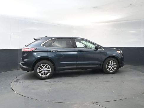 Used 2022 Ford Edge SEL w/ Convenience Package AWD/4WD image 6