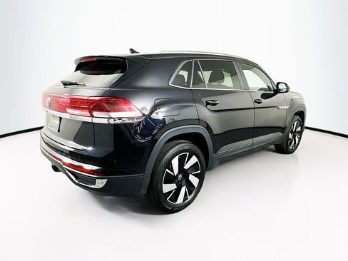 Used 2025 Volkswagen Atlas Cross Sport SE image 9