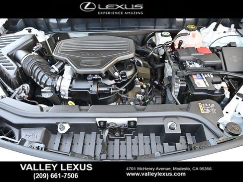 Used 2018 Cadillac XT5 Premium Luxury w/ Driver Assist Package image 20