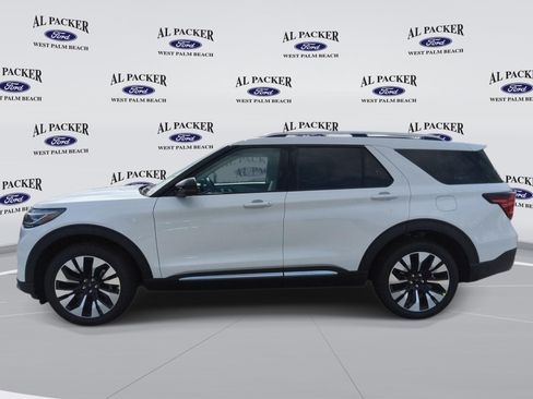 New 2026 Ford Explorer Platinum w/ LUX Leather Package AWD/4WD image 2