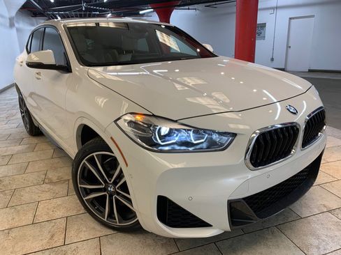 Used 2023 BMW X2 xDrive28i w/ M Sport Package AWD/4WD image 4