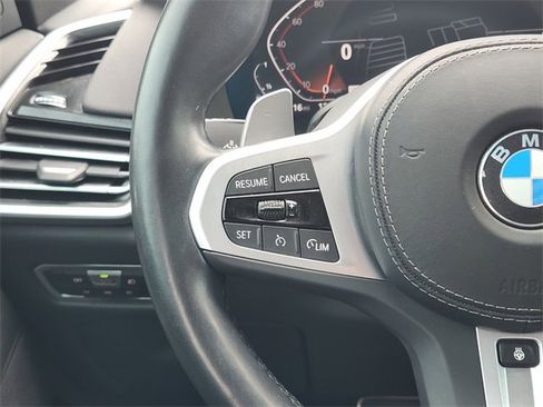 Used 2022 BMW X5 sDrive40i w/ M Sport Package image 29