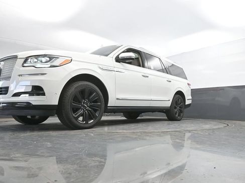 Used 2024 Lincoln Navigator L Reserve w/ Equipment Group 201A AWD/4WD image 53