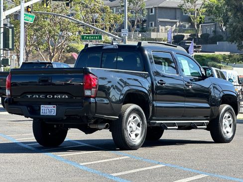 Used 2022 Toyota Tacoma SR image 5
