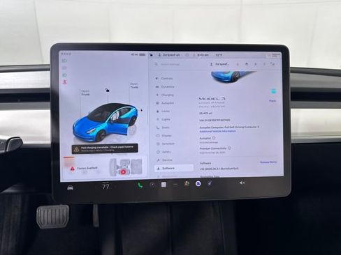 Used 2023 Tesla Model 3 Long Range image 21
