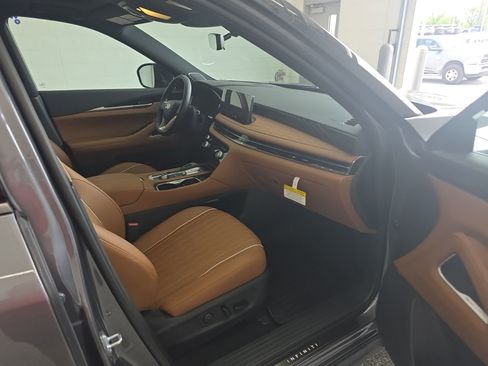 New 2026 INFINITI QX60 Autograph w/ Dark Cargo Package AWD/4WD image 9