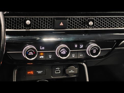 Used 2023 Honda Civic Sport image 8