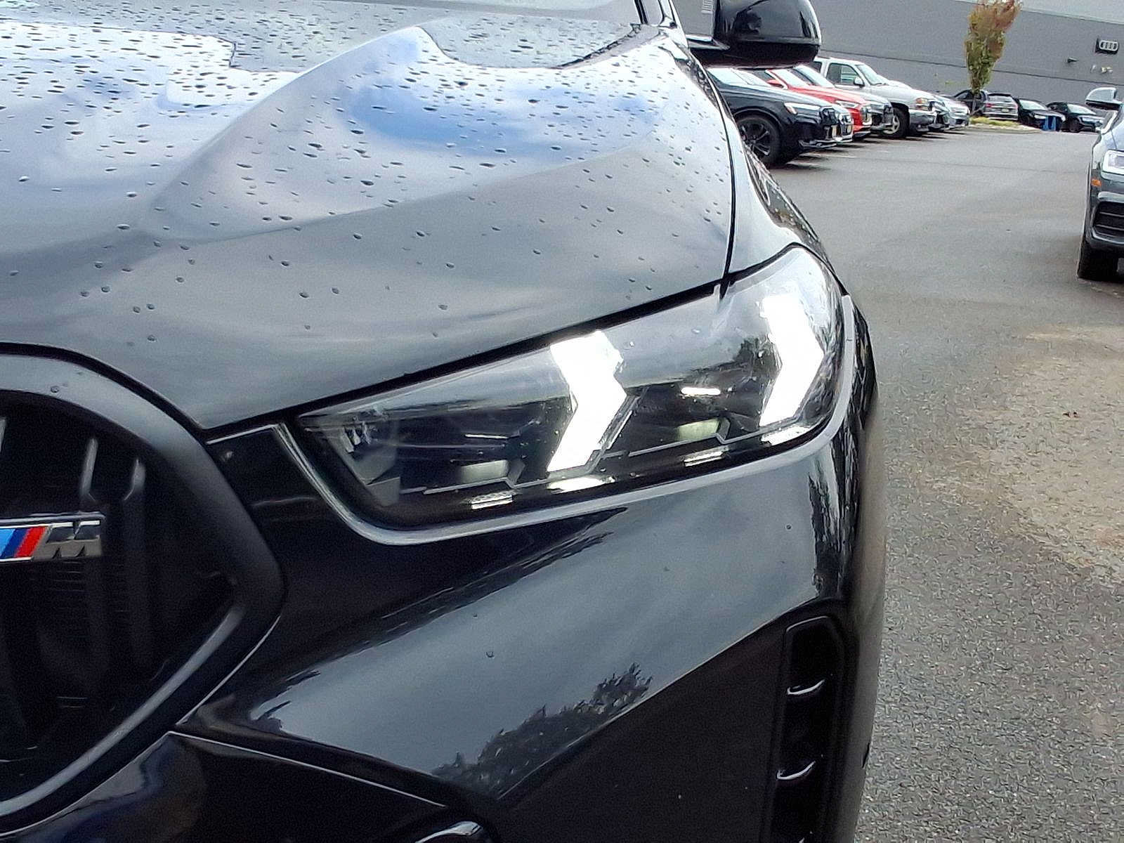 Used 2025 BMW X6 M60i AWD/4WD image 34