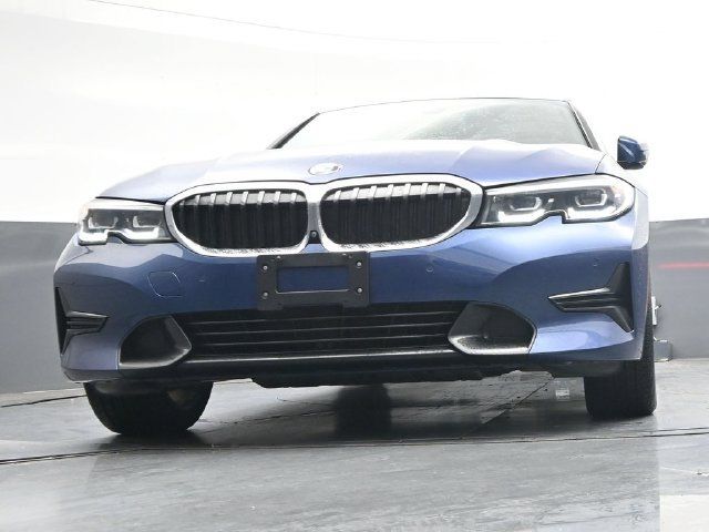 Used 2021 BMW 330i xDrive Sedan AWD/4WD image 39
