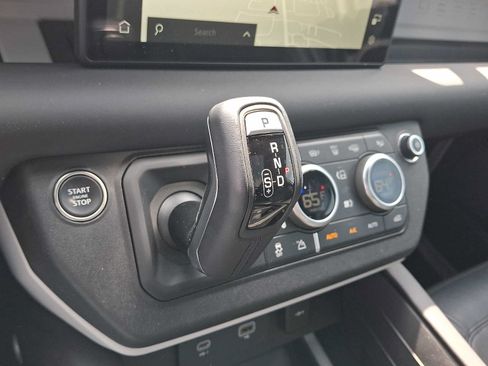 Used 2024 Land Rover Defender 110 S AWD/4WD image 13