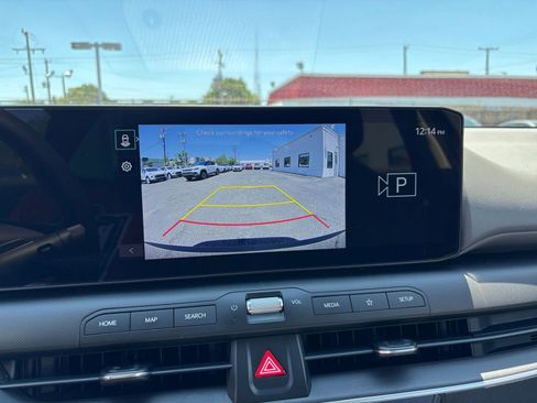 Used 2025 Kia K4 FWD image 23