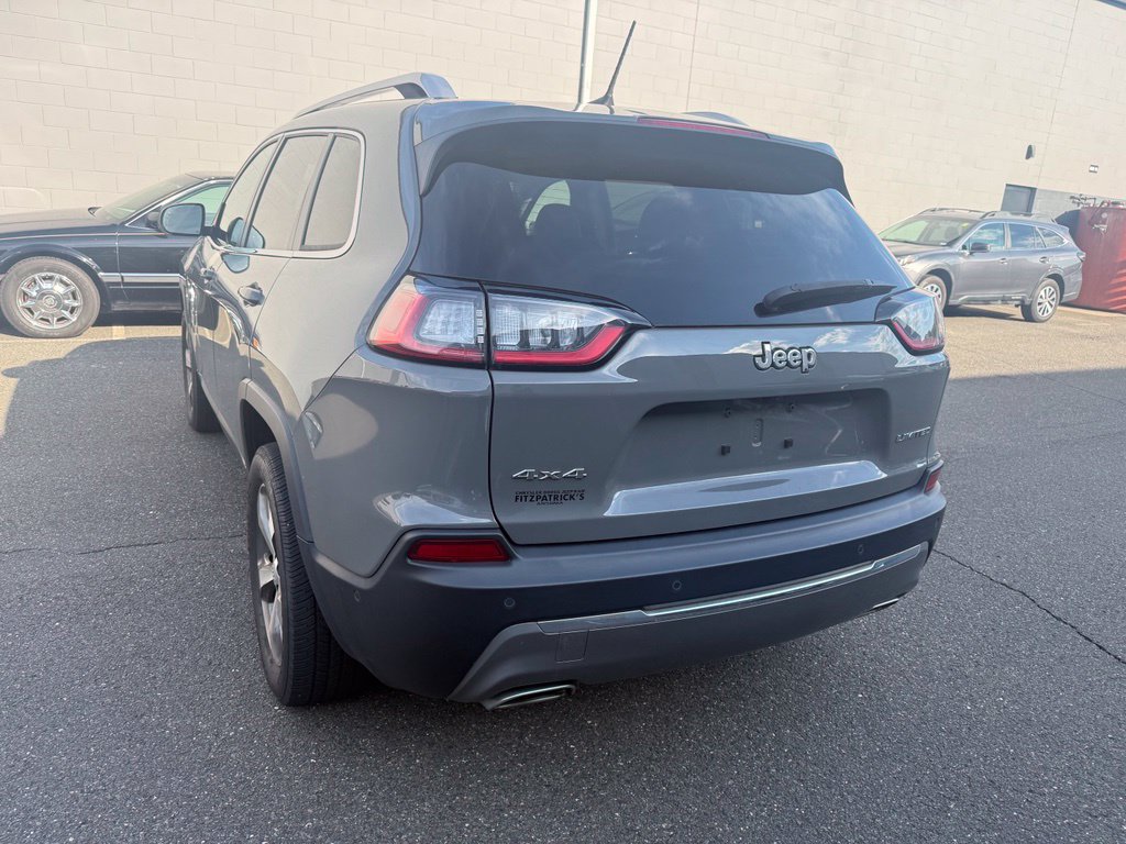 Used 2021 Jeep Cherokee Limited w/ Mopar Interior Package AWD/4WD image 5