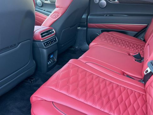 New 2026 Genesis GV80 3.5T e-SC image 14