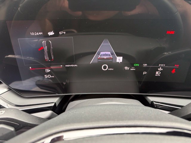 Used 2015 Toyota Sienna XLE Premium FWD image 32