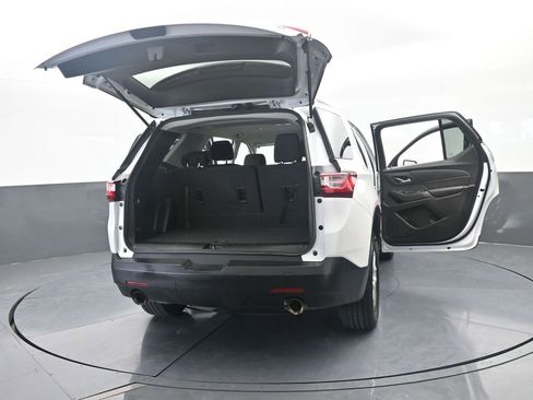 Used 2019 Chevrolet Traverse LT FWD image 74