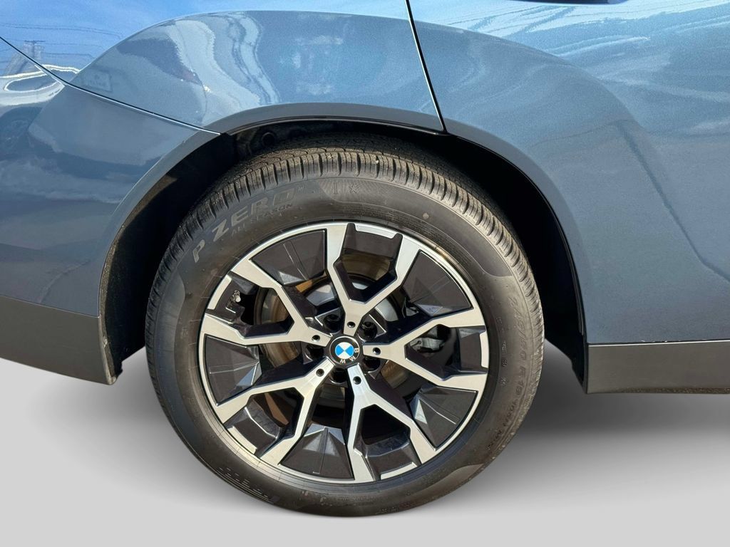 Certified 2025 BMW X3 xDrive30i w/ Premium Package AWD/4WD image 8