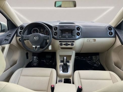 Used 2013 Volkswagen Tiguan SE image 15