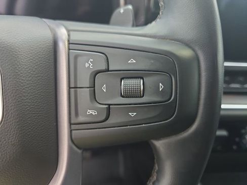 Used 2023 GMC Sierra 1500 SLT w/ SLT Convenience Package image 33