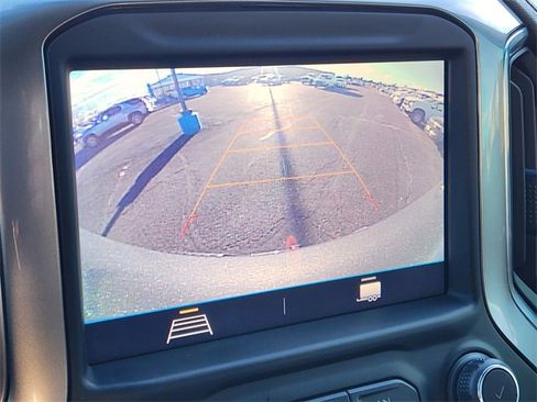 Used 2022 Chevrolet Silverado 1500 LT image 21