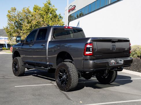 Used 2024 RAM 2500 Laramie w/ Night Edition AWD/4WD image 5
