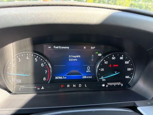 Used 2023 Ford Explorer XLT w/ Equipment Group 202A AWD/4WD image 9