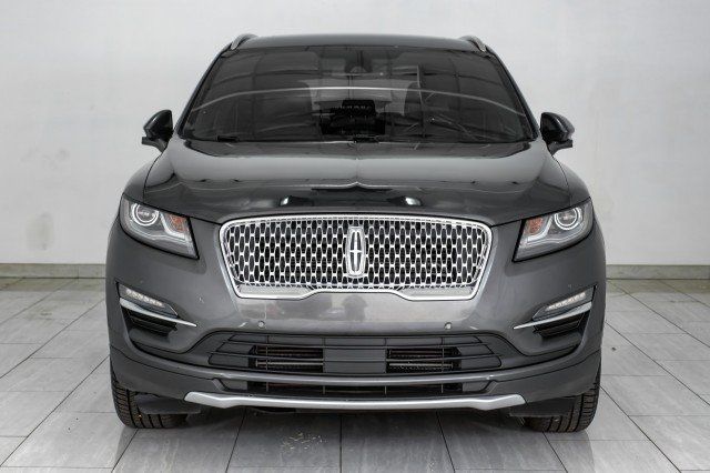 Used 2019 Lincoln MKC Reserve AWD/4WD image 3