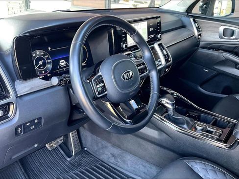 Used 2021 Kia Sorento SX Prestige image 14