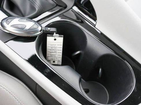 New 2026 Hyundai Elantra Limited FWD image 17