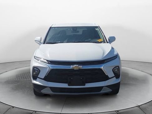 Used 2023 Chevrolet Blazer LT AWD/4WD image 8