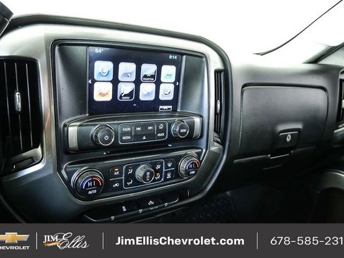 Used 2018 Chevrolet Silverado 1500 LT w/ LT Eassist Package image 12
