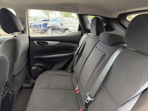 Used 2022 Nissan Rogue Sport S AWD/4WD image 28